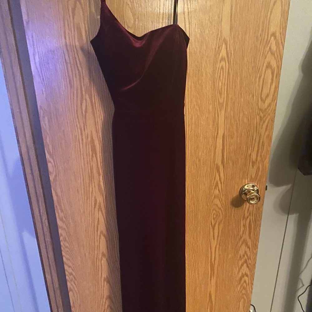 Size 13/14 velvet formal dress